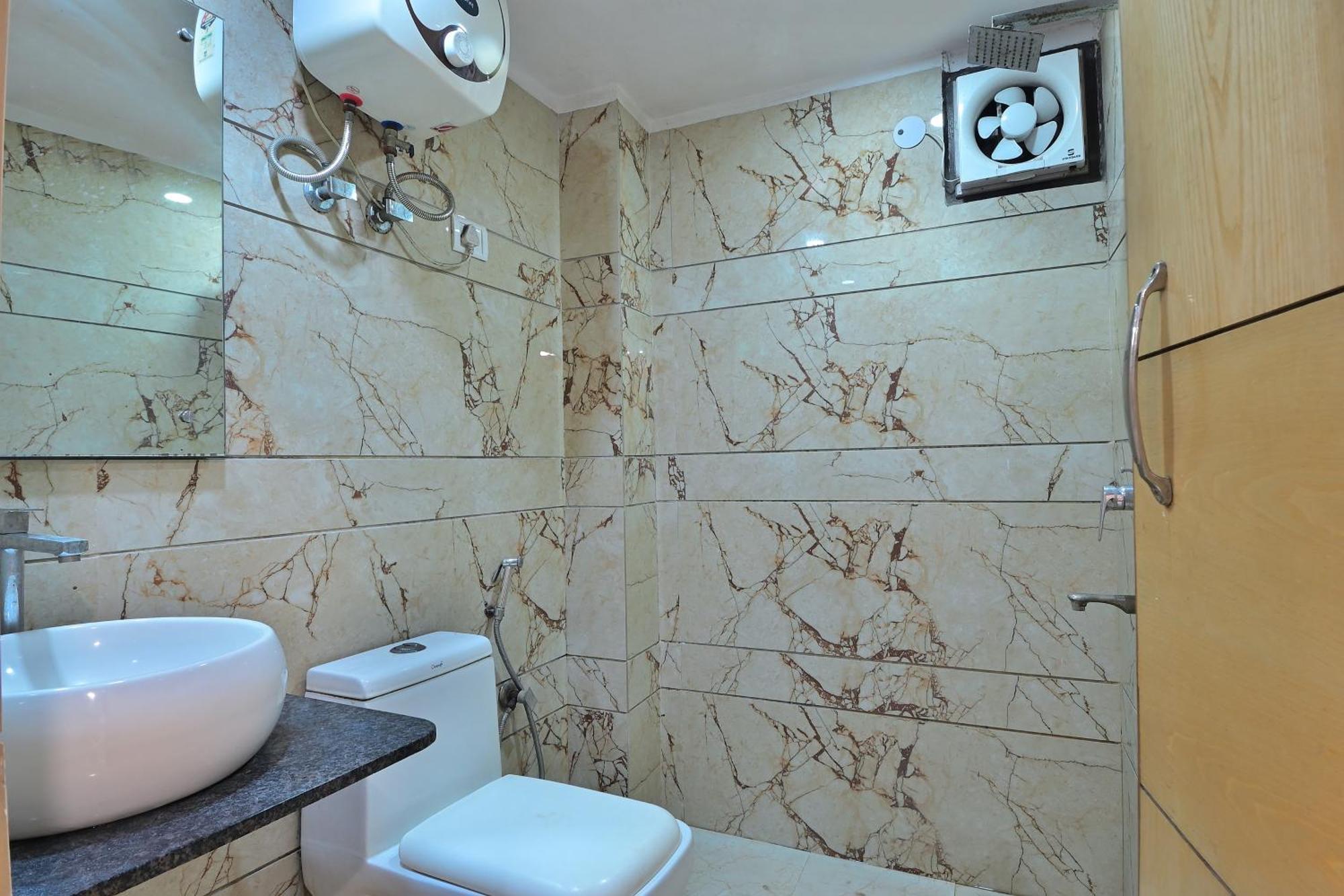 Hotel Glow Inn Paharganj-3 Mins Walk From New Delhi Railway Station Exteriér fotografie