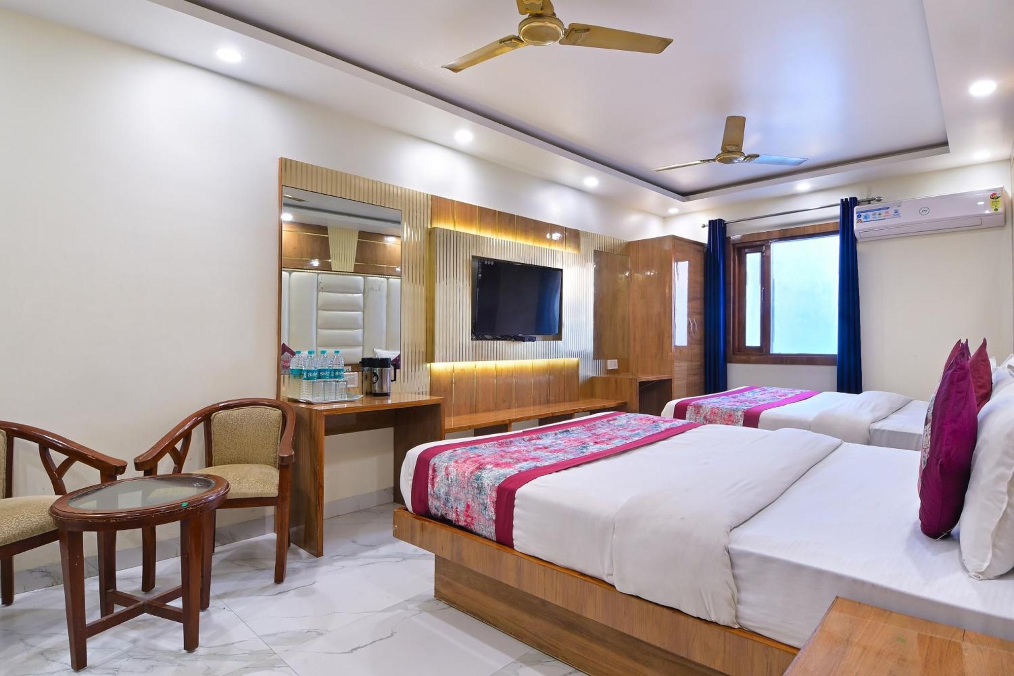 Hotel Glow Inn Paharganj-3 Mins Walk From New Delhi Railway Station Exteriér fotografie