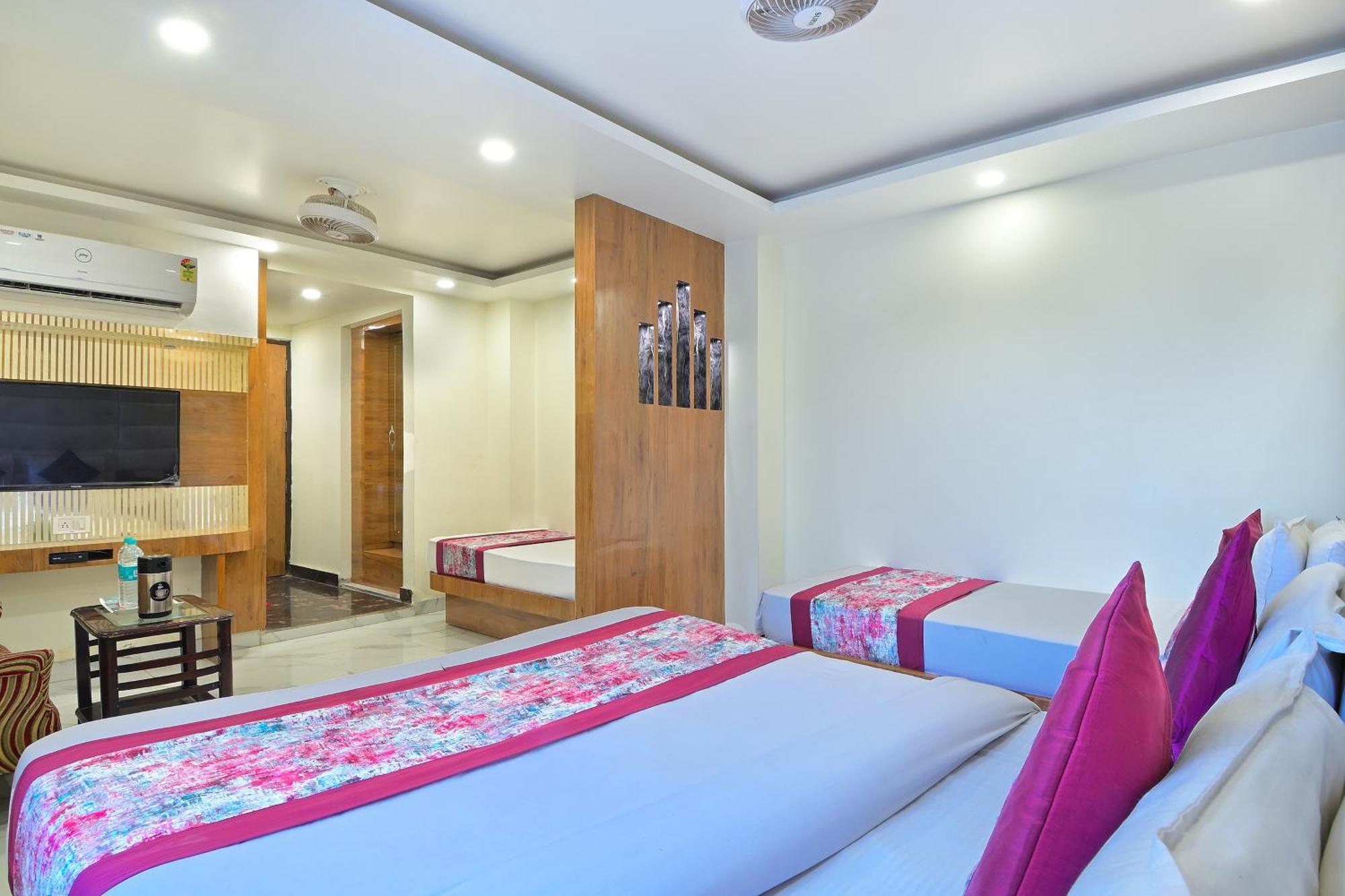 Hotel Glow Inn Paharganj-3 Mins Walk From New Delhi Railway Station Exteriér fotografie