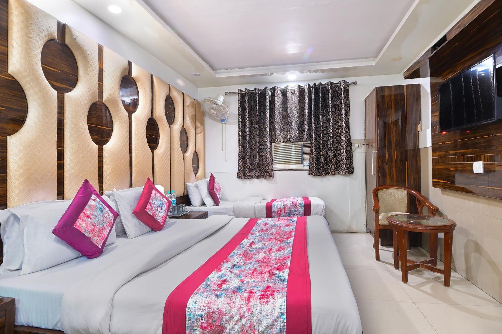 Hotel Glow Inn Paharganj-3 Mins Walk From New Delhi Railway Station Exteriér fotografie