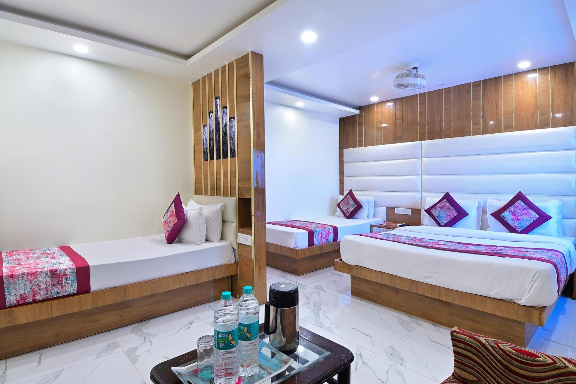 Hotel Glow Inn Paharganj-3 Mins Walk From New Delhi Railway Station Exteriér fotografie