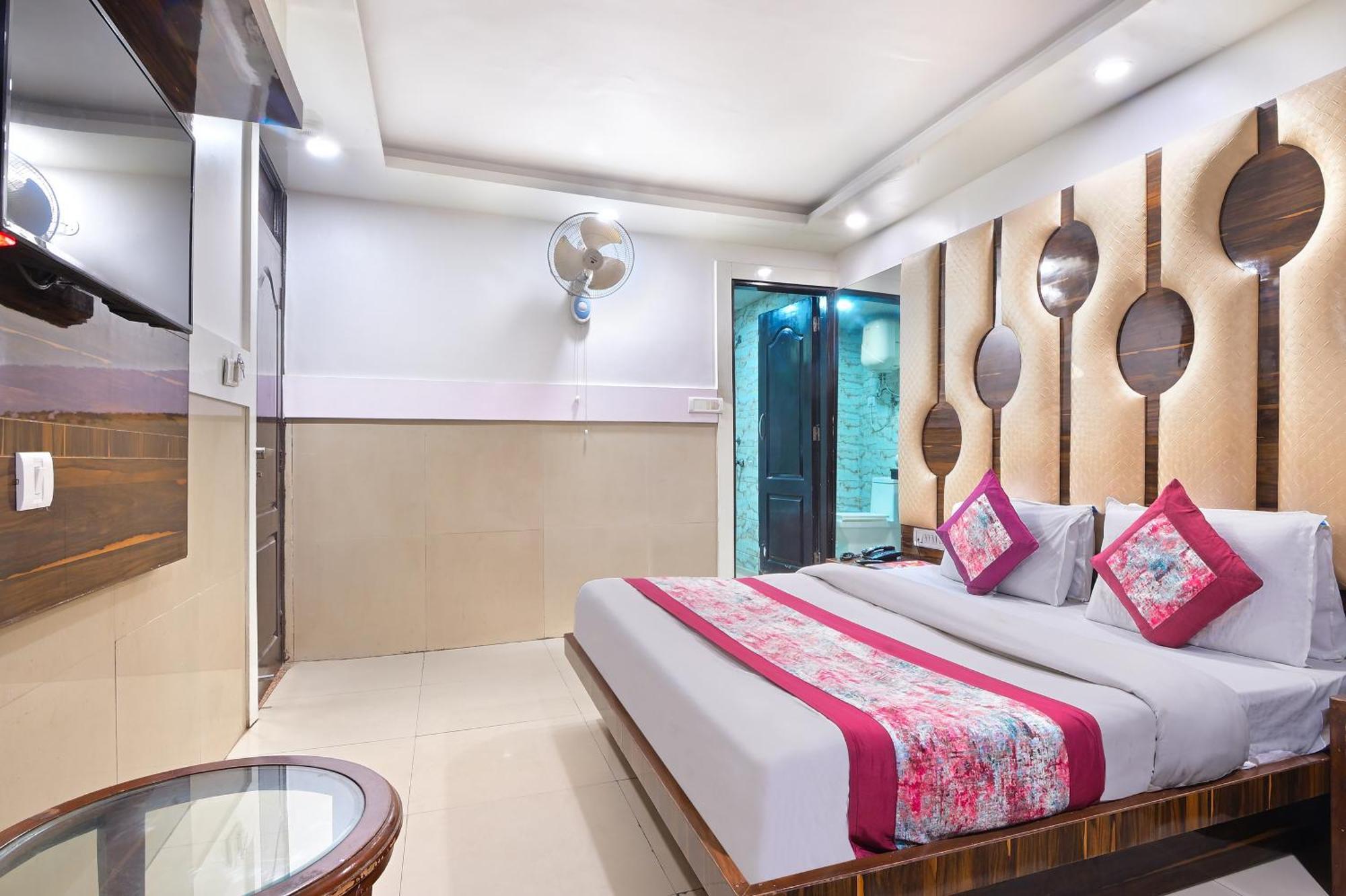 Hotel Glow Inn Paharganj-3 Mins Walk From New Delhi Railway Station Exteriér fotografie