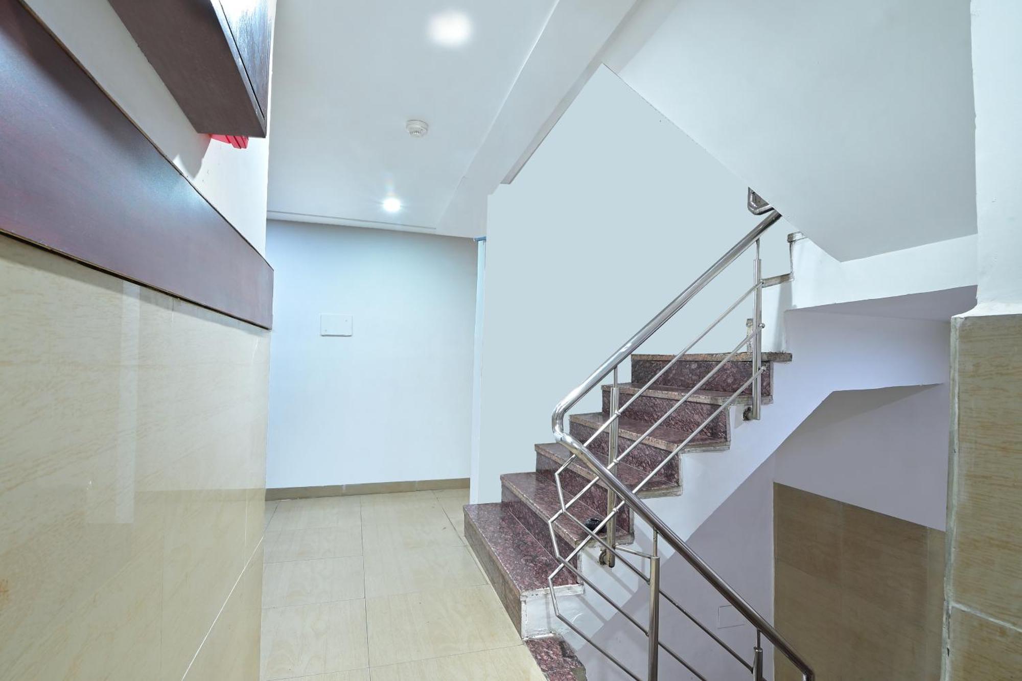 Hotel Glow Inn Paharganj-3 Mins Walk From New Delhi Railway Station Exteriér fotografie