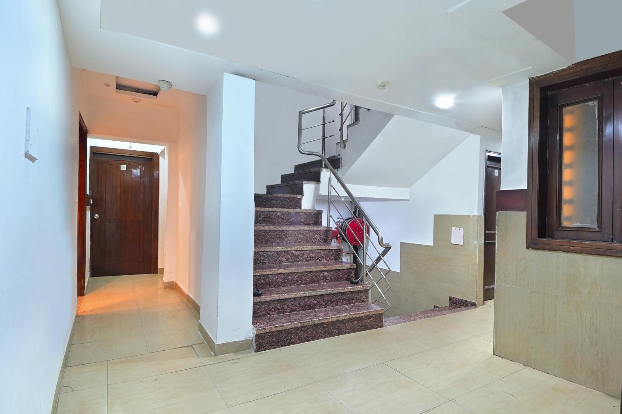 Hotel Glow Inn Paharganj-3 Mins Walk From New Delhi Railway Station Exteriér fotografie