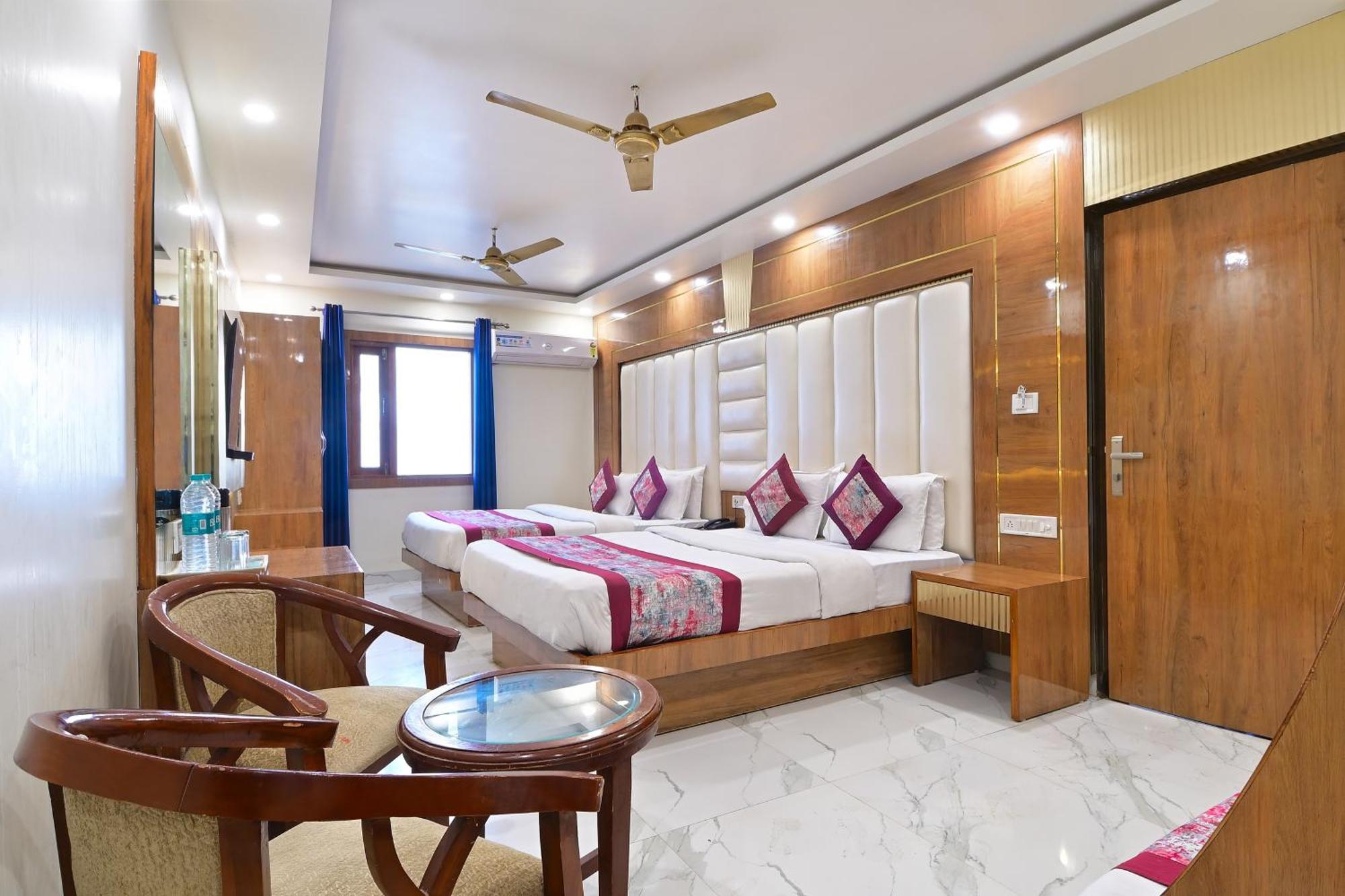 Hotel Glow Inn Paharganj-3 Mins Walk From New Delhi Railway Station Exteriér fotografie