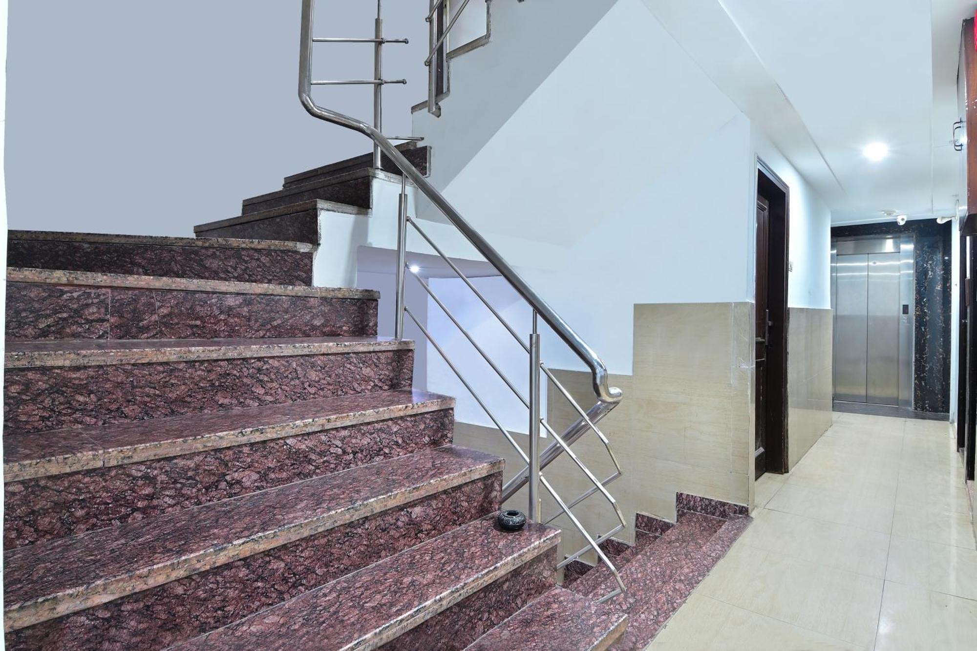 Hotel Glow Inn Paharganj-3 Mins Walk From New Delhi Railway Station Exteriér fotografie