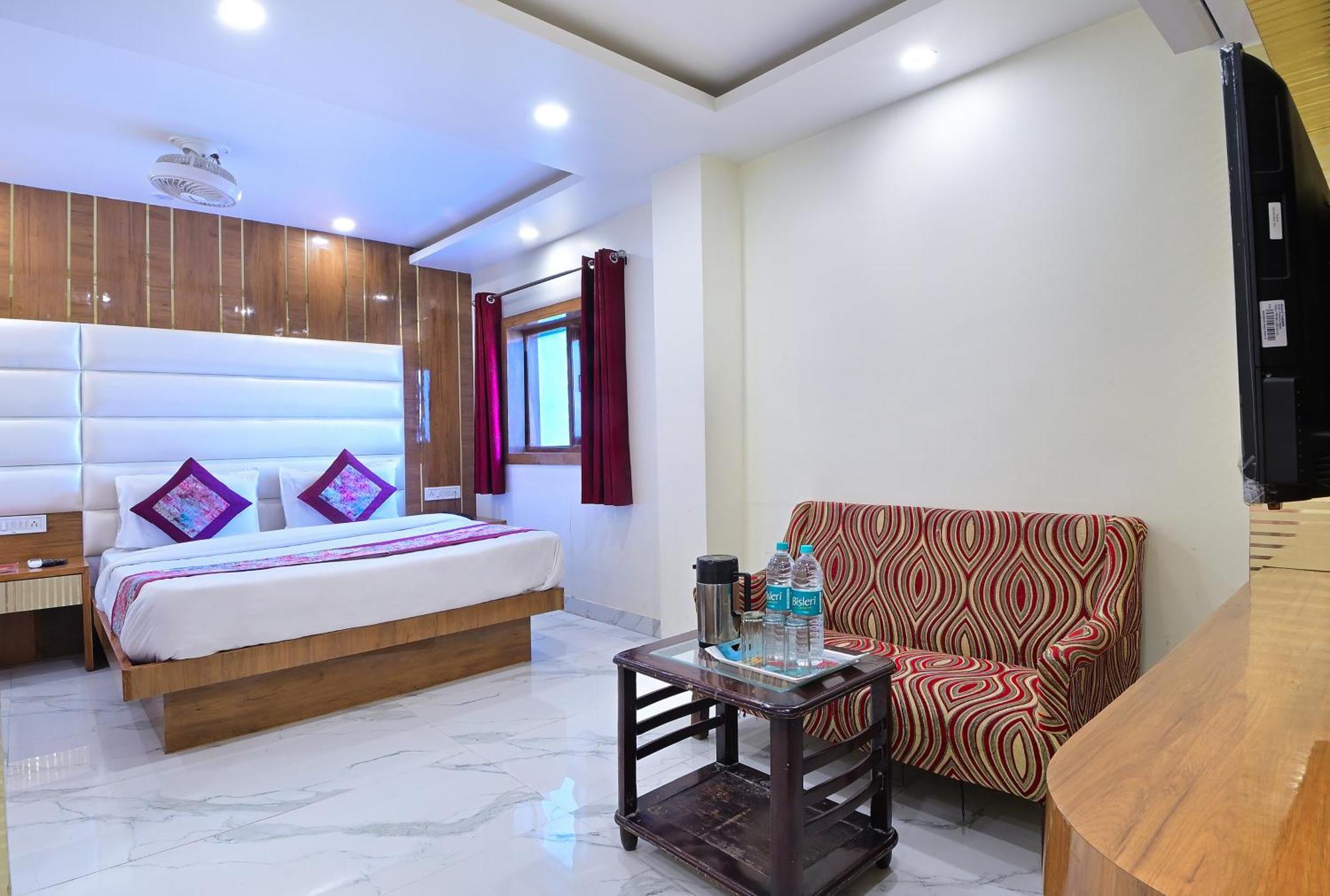 Hotel Glow Inn Paharganj-3 Mins Walk From New Delhi Railway Station Exteriér fotografie